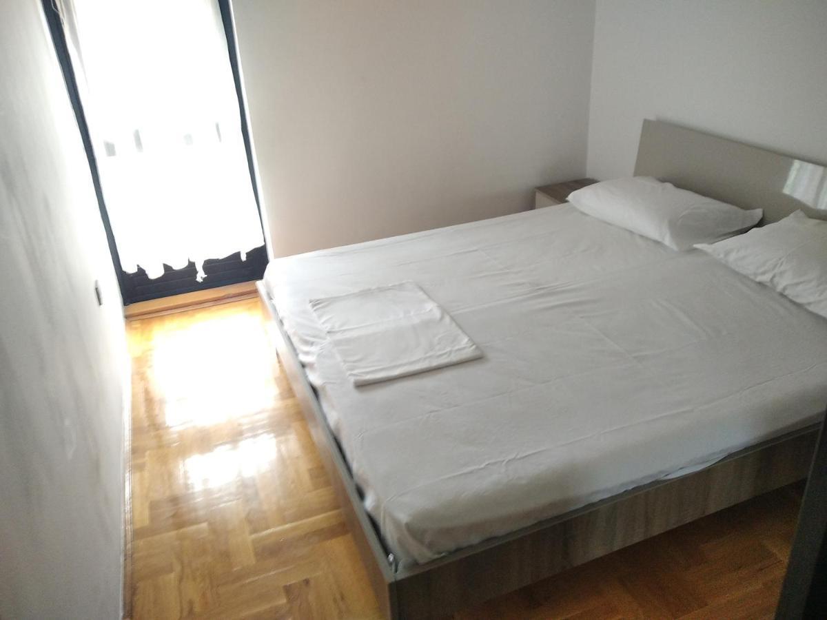 Appartement Apartman Senka 2 à Podgorica Extérieur photo